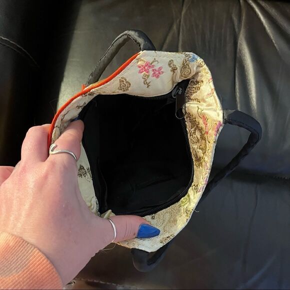 PURSE! Chinese embroidery purse, Never used - Picture 6 of 6